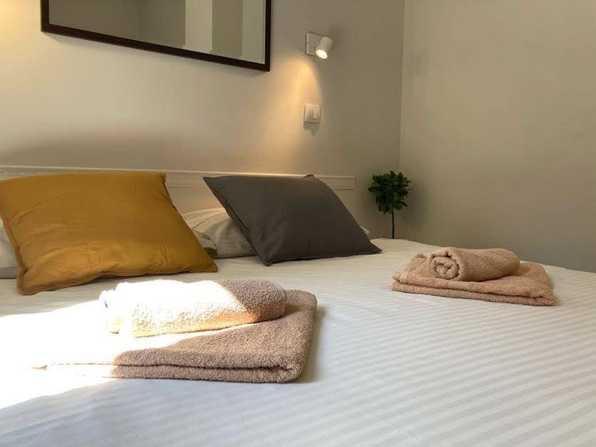 City Break Apartments Chic And Luxury Белград Екстериор снимка