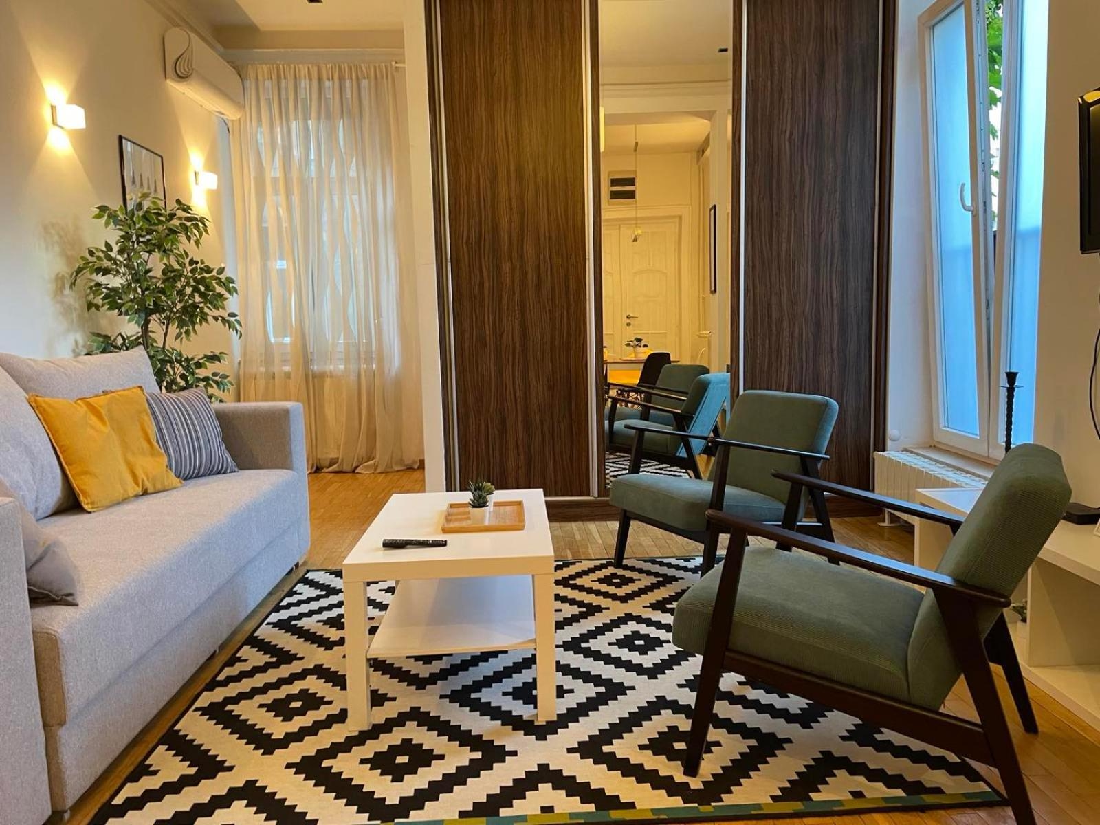 City Break Apartments Chic And Luxury Белград Екстериор снимка