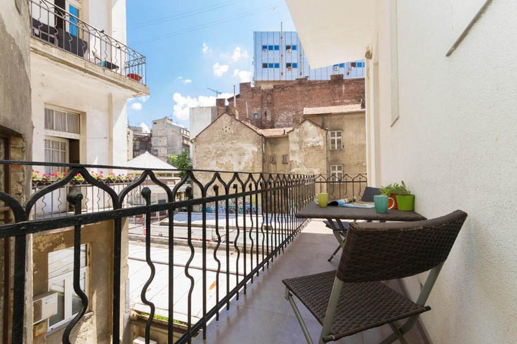 City Break Apartments Chic And Luxury Белград Екстериор снимка