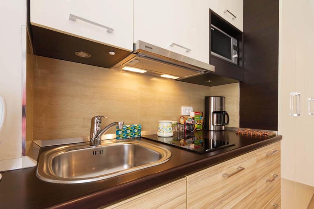City Break Apartments Chic And Luxury Белград Екстериор снимка