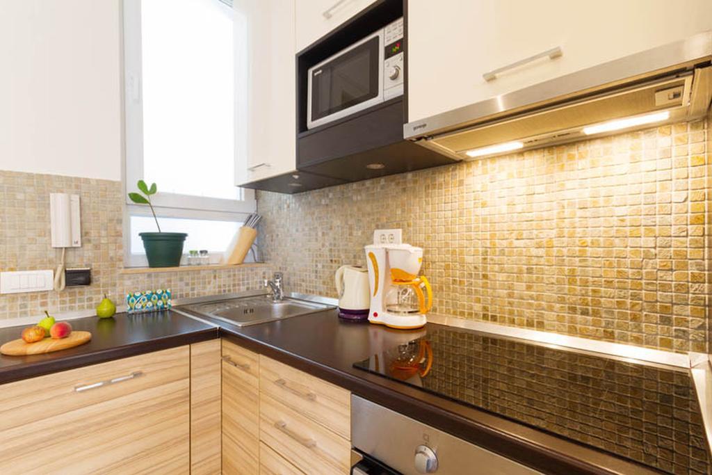 City Break Apartments Chic And Luxury Белград Екстериор снимка